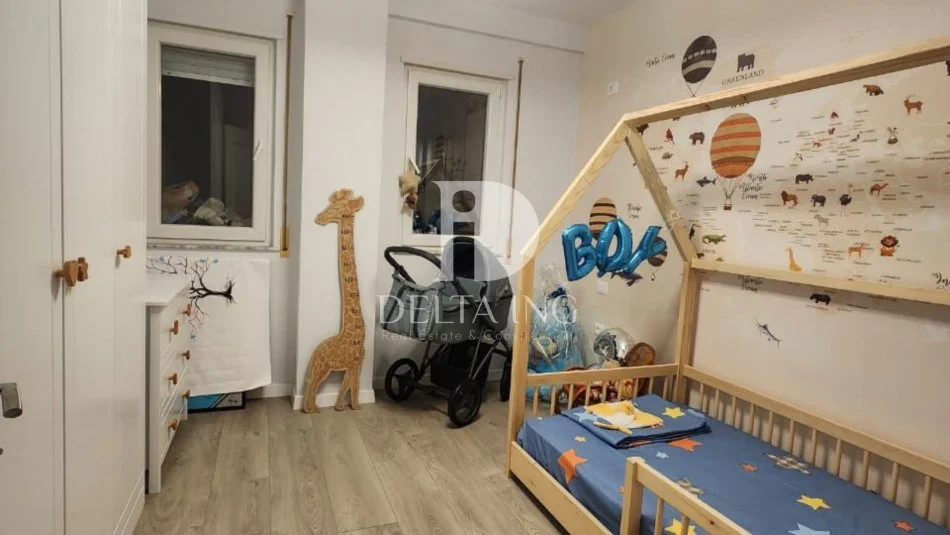 Tirane, shitet apartament 2+1+Aneks+Ballkon Kati 1, 106 m² 206.000 € (Tregu i ri Elektrik)