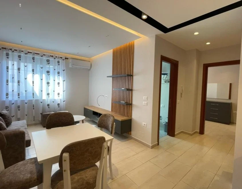 Tirane, shitet apartament 1+1 Kati 8, 64 m² 114.000 € (misto mame)