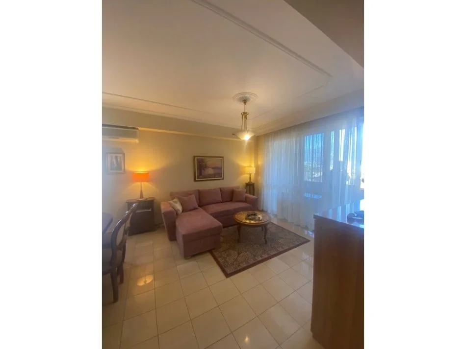 Tirane, jepet me qera apartament 2+1 Kati 7, 90 m² 800 € (Blloku)