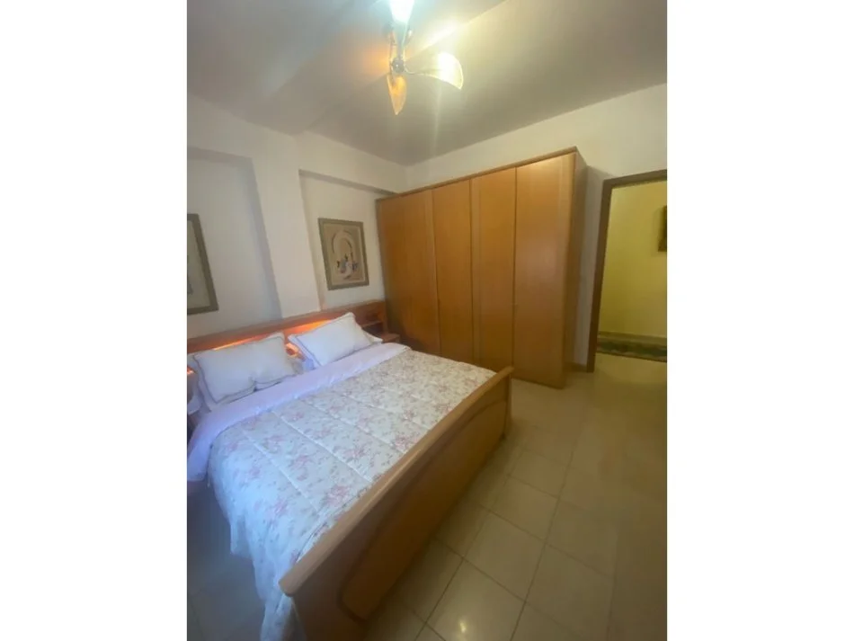 Tirane, jepet me qera apartament 2+1 Kati 7, 90 m² 800 € (Blloku)