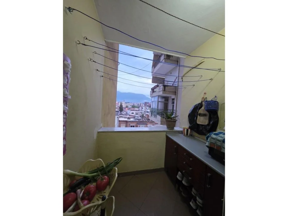 Tirane, shitet apartament 1+1 Kati 6, 77 m² 220.000 € (RRuga e Elbasanit)