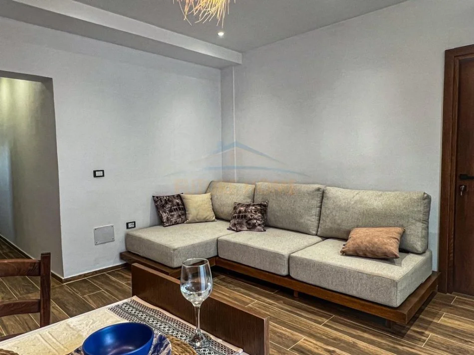 Sarande, shitet 3  apartament 1+1 Kati 4, 200 m² 340.000 €