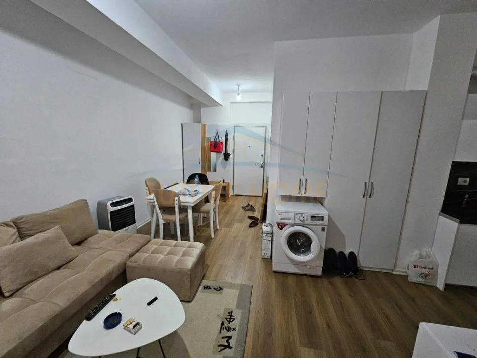 Tirane, shitet apartament 2+1 Kati 1, 73 m² 115.000 € (tek kompleksi kaimi)