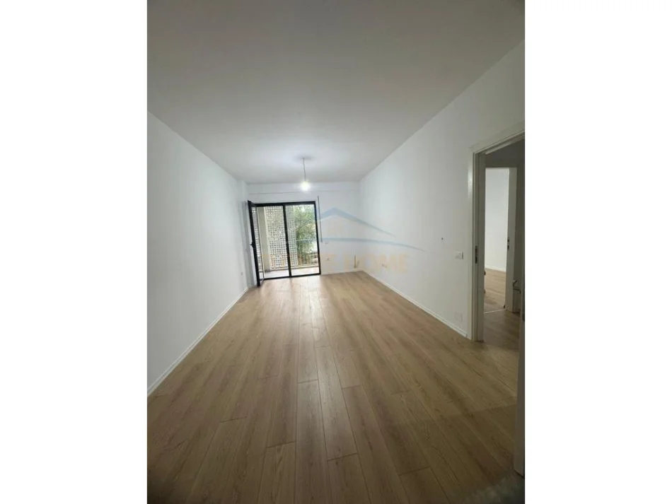 Tirane, shitet apartament 1+1 Kati 3, 60 m² 152.000 € (Kompleksi ASL 2, Ish Venue)