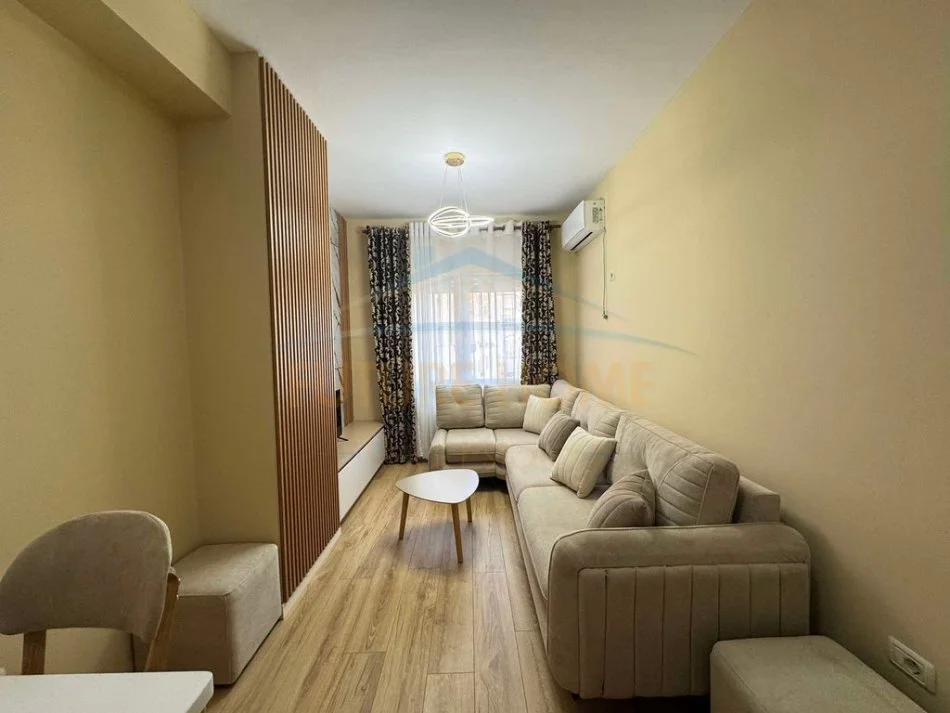 Tirane, shitet apartament 1+1 Kati 4, 48 m² 79.000 € (Unaza e Re)