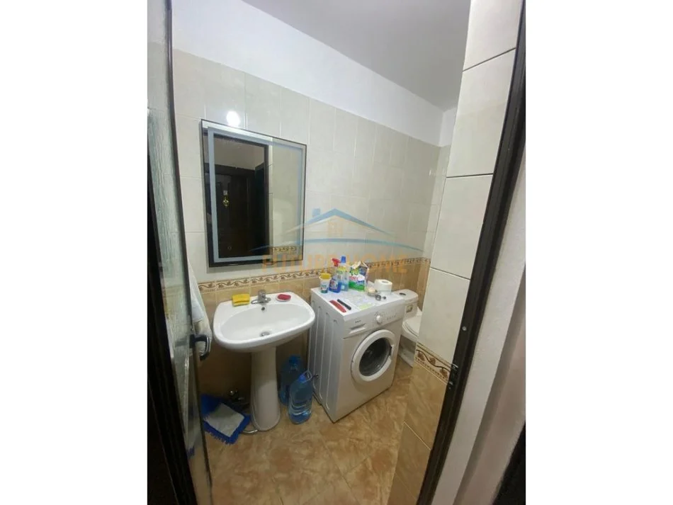 Tirane, shitet apartament 2+1+Ballkon Kati 1, 113 m² 240.000 € (Nisharaku prane Square 21)