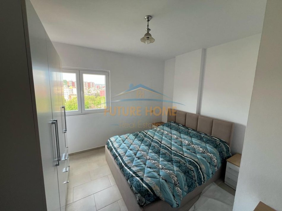 Tirane, jepet me qera apartament 1+1 Kati 7, 60 m² 550 € (Rruga e Kavajes)