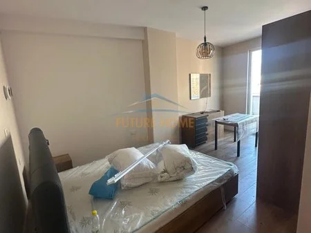 Qera, Apartament 2+1, Rruga e Barrikadave, Tiranë. AREA52532