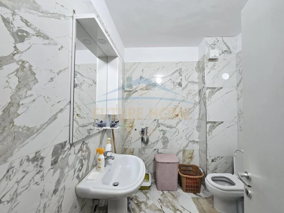 Durres, shitet apartament 2+1+Ballkon Kati 3, 98 m² 180.000 €