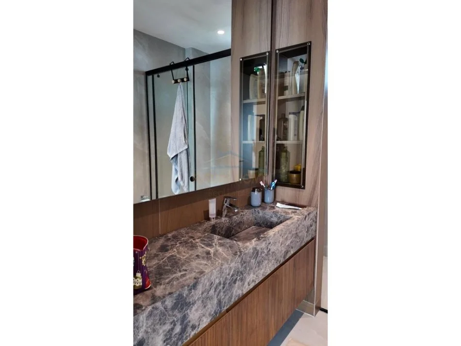 GJIRI I LALEZIT, shitet Vile 2 Katshe , 178 m² 800.000 € (Kompleksi San Pietro)