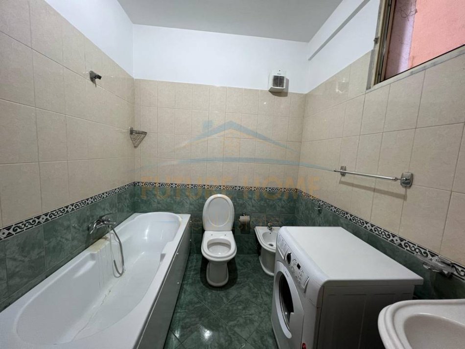 Tirane, shitet apartament 2+1 Kati 1, 113 m² 215.000 € (don bosko)