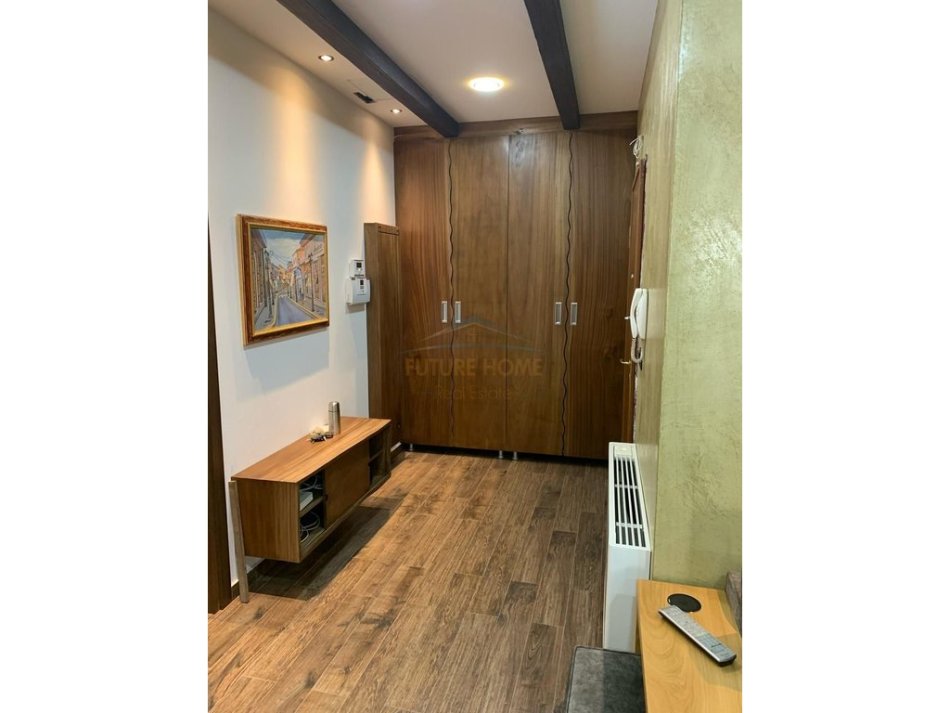 Tirane, shitet apartament+verande | Penthouse , 202 m² 361.000 € (Yzberisht)