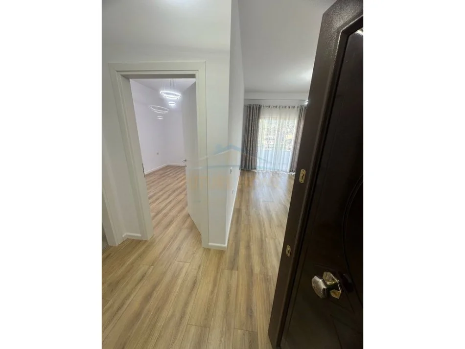 Tirane, shitet apartament 1+1 Kati 4, 65 m² 92.000 € (MISTO MAME)   UNA51659