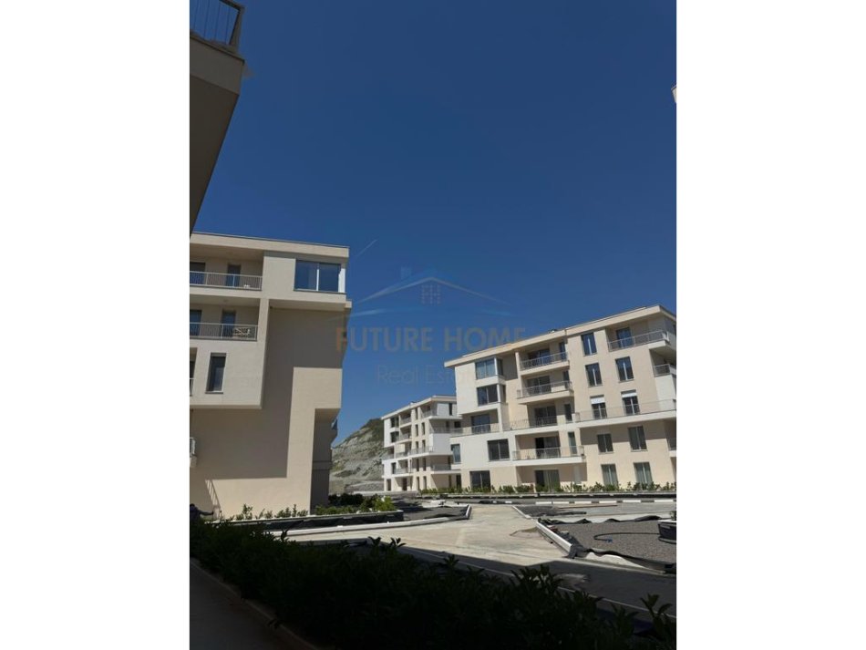 Durres, shitet apartament 2+1 Kati 3, 138 m² 302.874 € (Kompleksi &quot;Polifunksional &quot; ,Currila, Durrës)