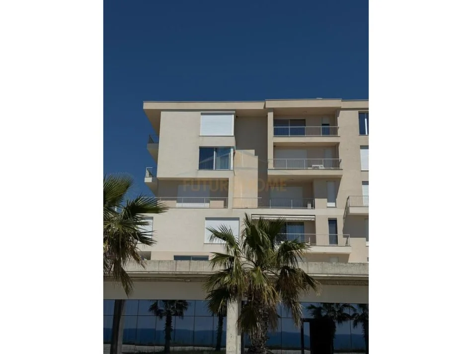 CURRILA, shitet apartament 2+1+Ballkon Kati 3, 138 m² 302.874 € (Kompleksi Polifunksional)