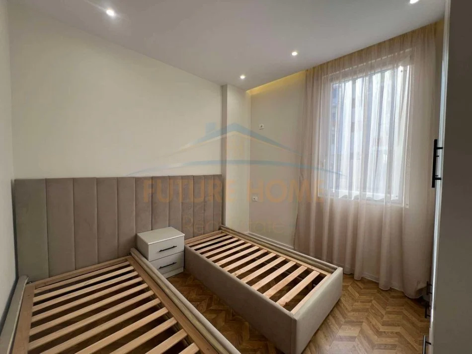 Tirane, shitet apartament 2+1 Kati 1, 84 m² 125.000 € 