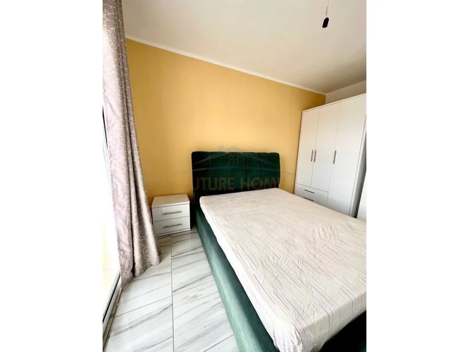 Shkembi Kavajes, shitet apartament 1+1+Ballkon Kati 9, 62 m² 68.000 € (Durres)