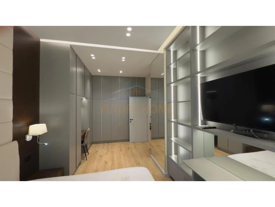 Tirane, jepet me qera apartament 1+1 Kati 5, 76 m² 800 € (Rruga e Kavajes)