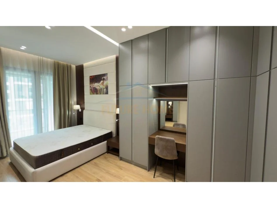 Tirane, jepet me qera apartament 1+1 Kati 5, 76 m² 800 € (Rruga e Kavajes)