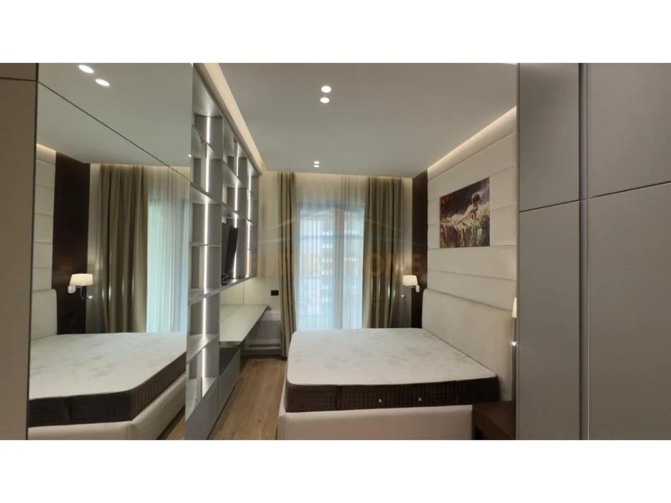 Tirane, jepet me qera apartament 1+1 Kati 5, 76 m² 800 € (Rruga e Kavajes)