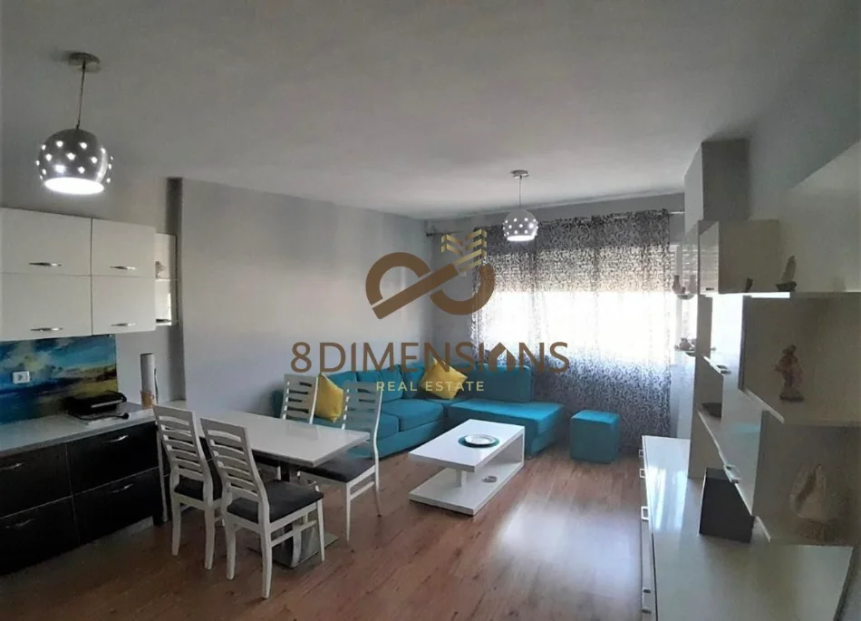 Tirane, jepet me qera apartament 1+1 Kati 8, 75 m² 800 € (rruga panorama)