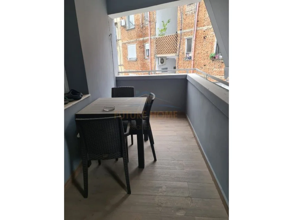 Tirane, shitet apartament 2+1+Ballkon Kati 4, 105 m² 199.500 € (Vasil Shanto)