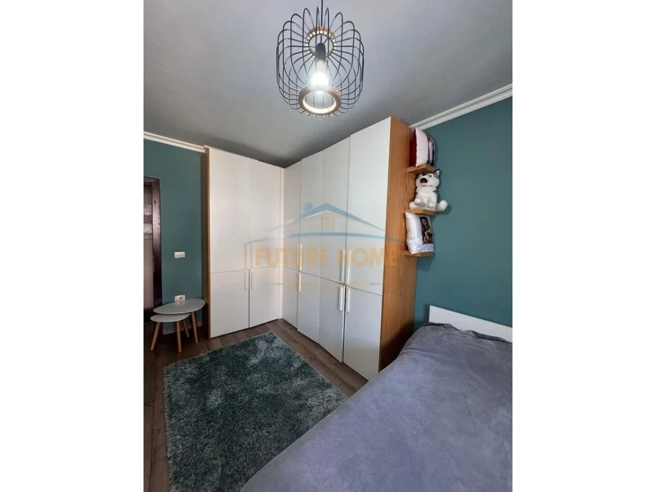 Tirane, shitet apartament 2+1 Kati 4, 104 m² 161.000 € (Fresku)