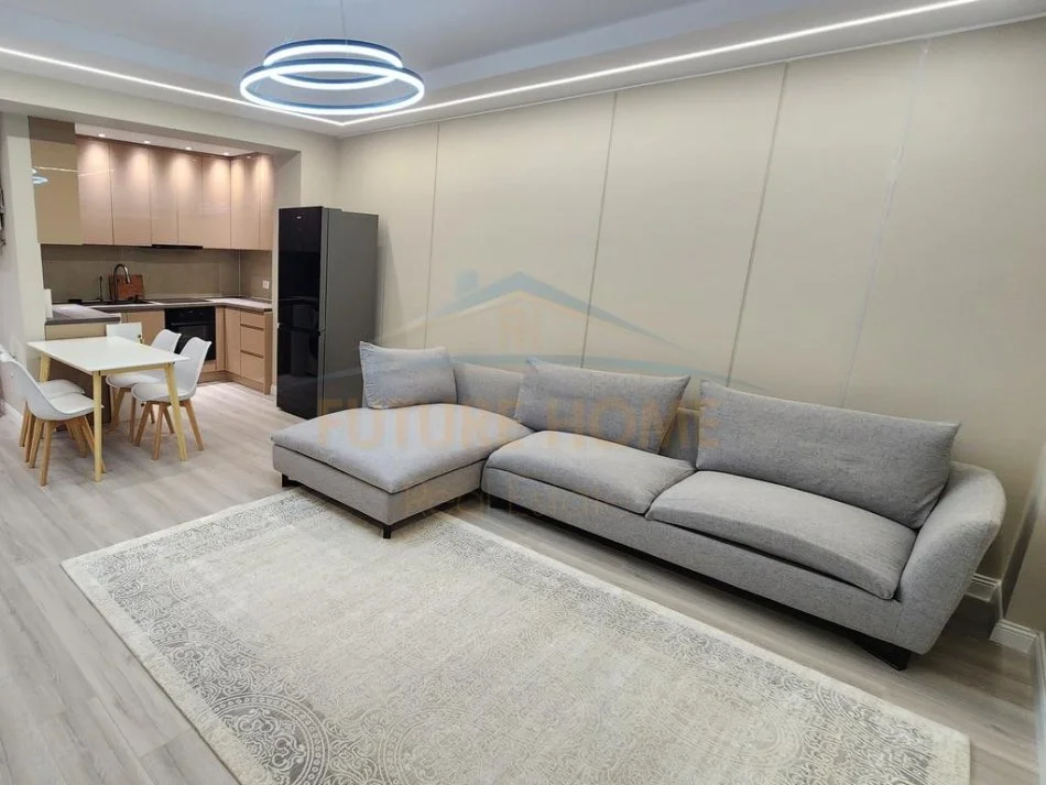 Tirane, jap me qera apartament 1+1 Kati 1, 75 m² 600 € (Kodra e Diellit)