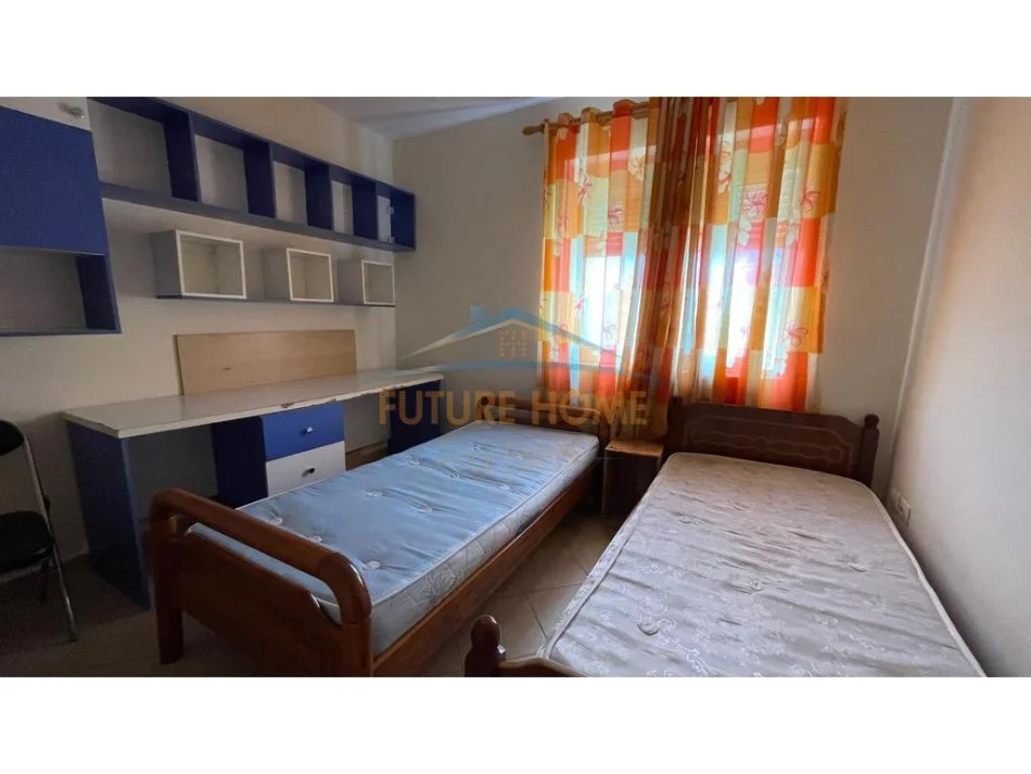 Tirane, jepet me qera apartament 2+1 Kati 6, 80 m² 550 € (Pazari i Ri)