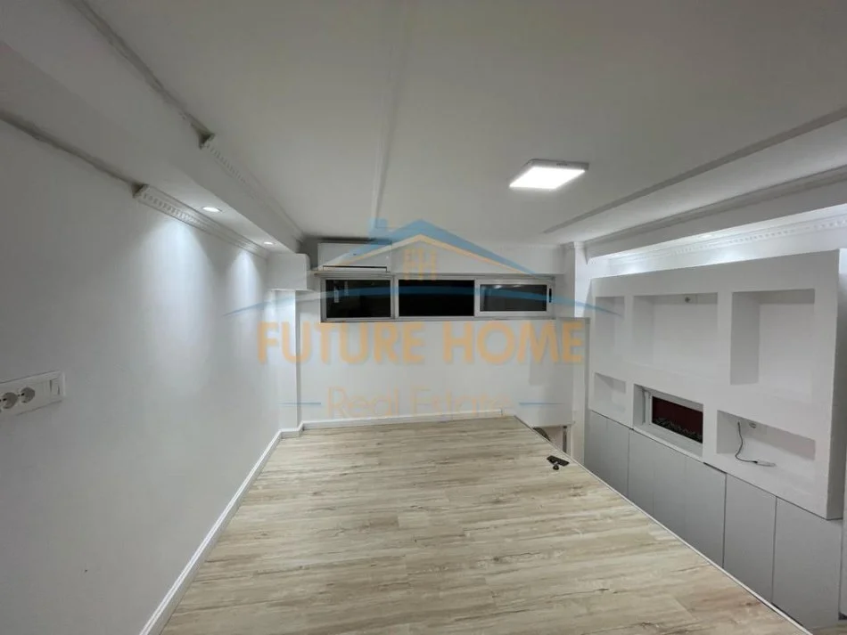 Tirane, jap me qera ambjent biznesi Kati 0, 20 m² 900 € (RRUGA VASO PASHO)