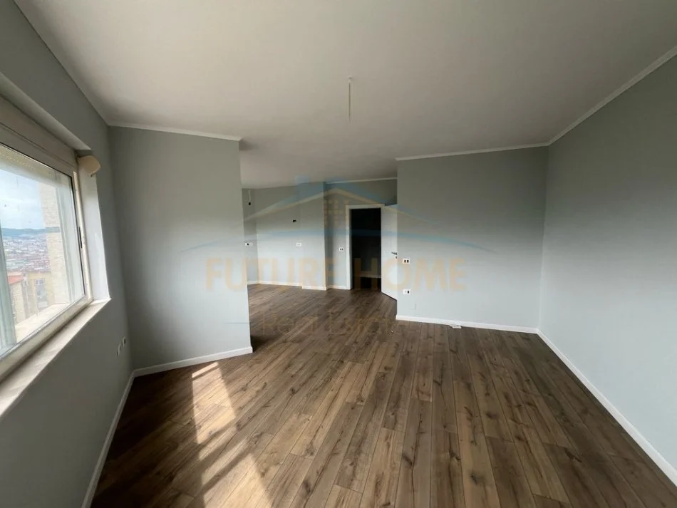 Tirane, shitet apartament 2+1 , 124 m² 136.400 € (Fresk)