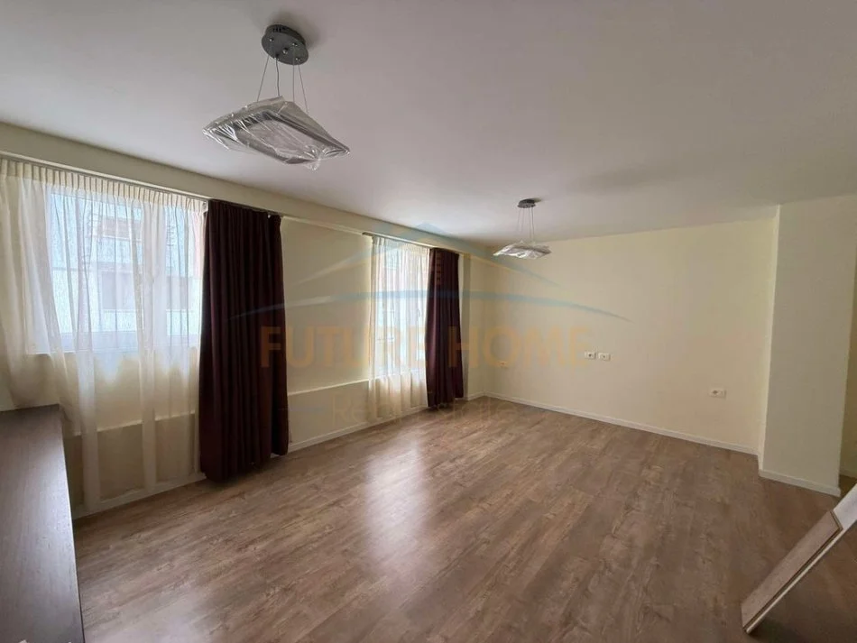 Tirane, jepet me qera apartament duplex 1+1 Kati 1, 50 m² 40.000 ALL / Muaj  (SELITE)   UNA52818