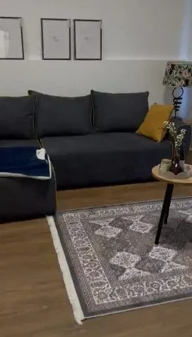 Tirane, jepet me qera apartament 1+1+Ballkon Kati 1, 65 m² 450 € (Bill Klinton)