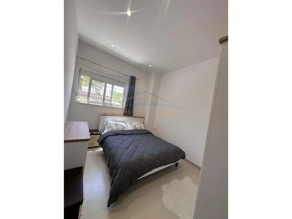 Durres, shitet apartament 2+1 Kati 0, 150.000 € 