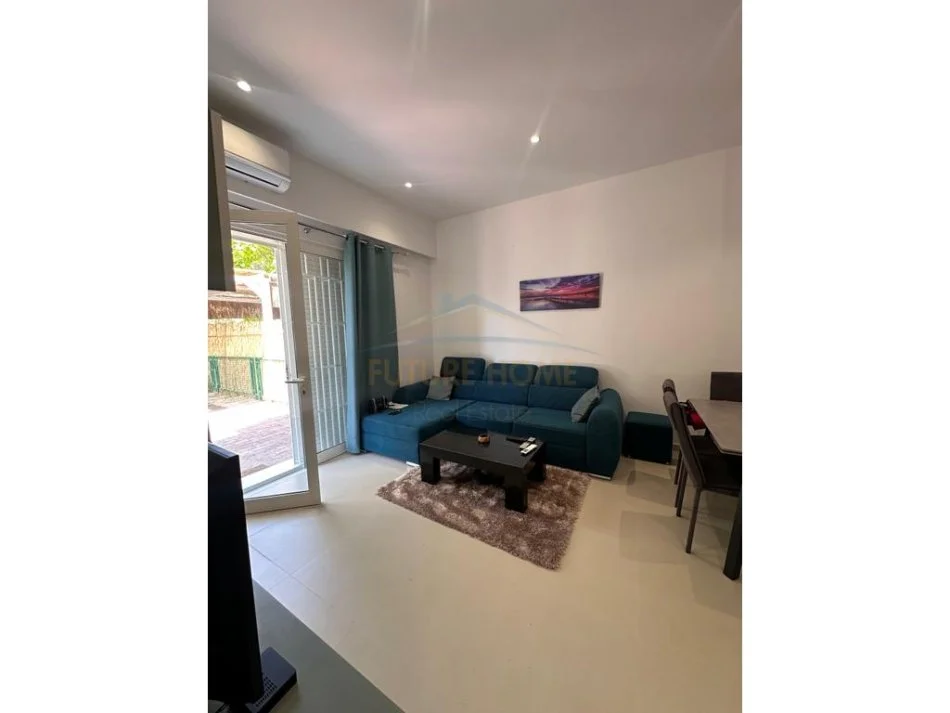 Durres, shitet apartament 2+1 Kati 0, 150.000 € 