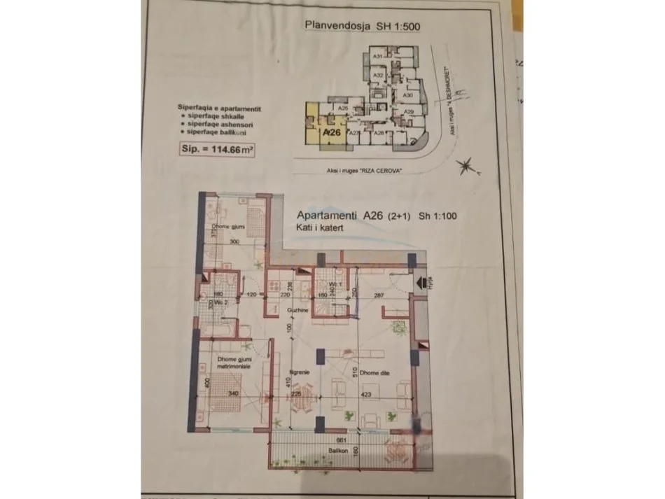 Tirane, shitet apartament 2+1+Ballkon Kati 4, 115 m² 220.000 € (prane shkolles 4 Deshmoret, Tirane)