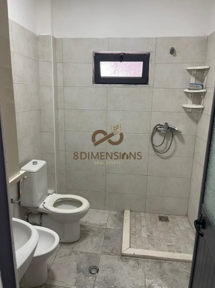 Tirane, shitet garsonier 1+1 Kati 2, 48 m² 99.000 € (ish parku)