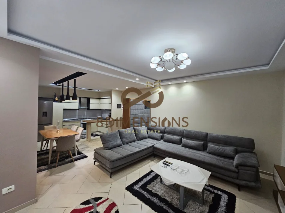 Tirane, jepet me qera apartament 2+1+Ballkon Kati 2, 100 m² 650 € (liqeni i thate)