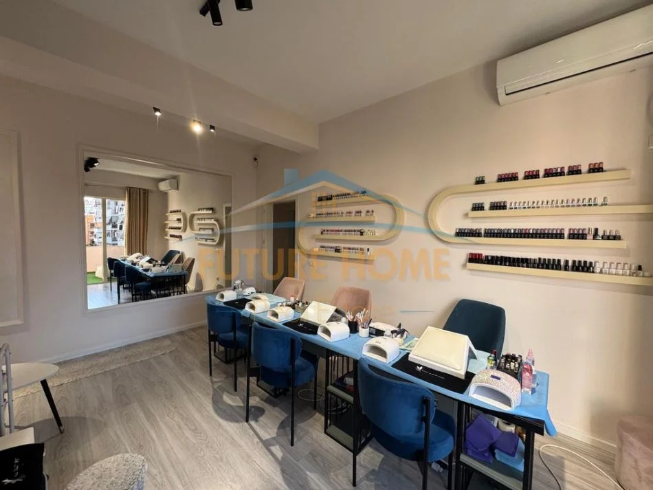 Tirane, shitet apartament 2+1+Ballkon Kati 3, 109 m² 275.000 € (Rruga e Kosovareve)