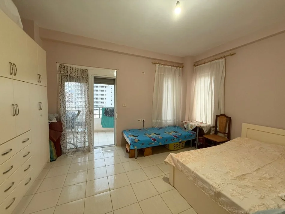 Sarande, shitet apartament 1+1 Kati 4, 68 m² 85.000 € (Prane Stadiumit Andon Lapa)