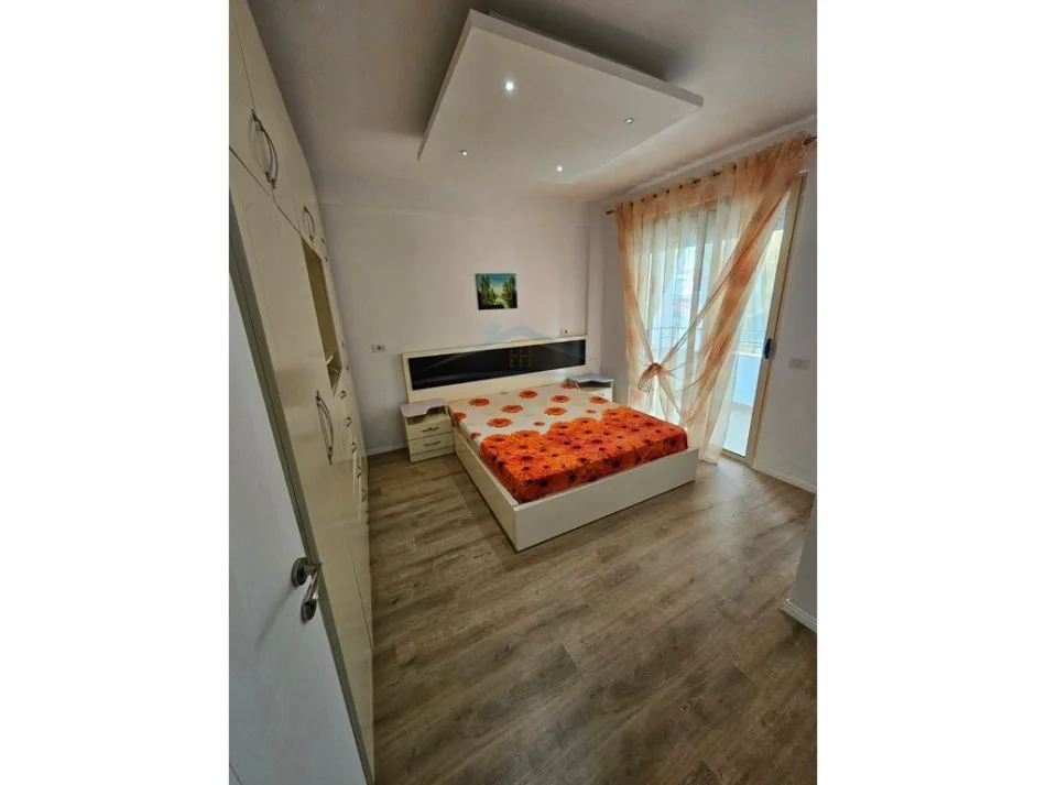 Tirane, shitet apartament 2+1 Kati 6, 88 m² (Rruga Kristofor Kissi)