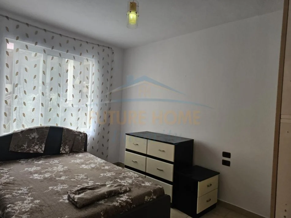 Tirane, shitet apartament 3+1+Ballkon Kati 2, 94 m² 160.000 € 