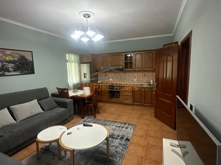 Shitet, Vilë 2-katëshe+Papafingo, Jordan Misja, Tirane. AREA53083