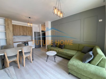 Tirane, shitet apartament 2+1 Kati 8, 132 m² 178.000 € (YZBERISHT,KOMPLEKSI GRAND GALLERY)