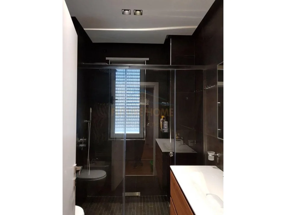 Plepa, shitet apartament 2+1+Ballkon Kati 3, 128 m² 250.000 € (Durres)