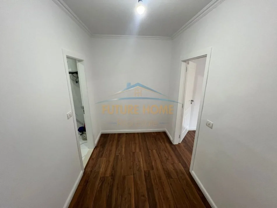 Tirane, shitet apartament 1+1 Kati 1, 62 m² (Pallati me Shigjeta)