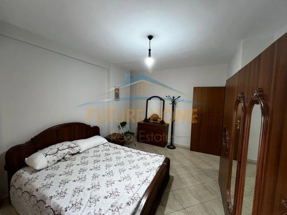Tirane, shitet apartament 2+1 Kati 4, 103 m² 165.000 € 