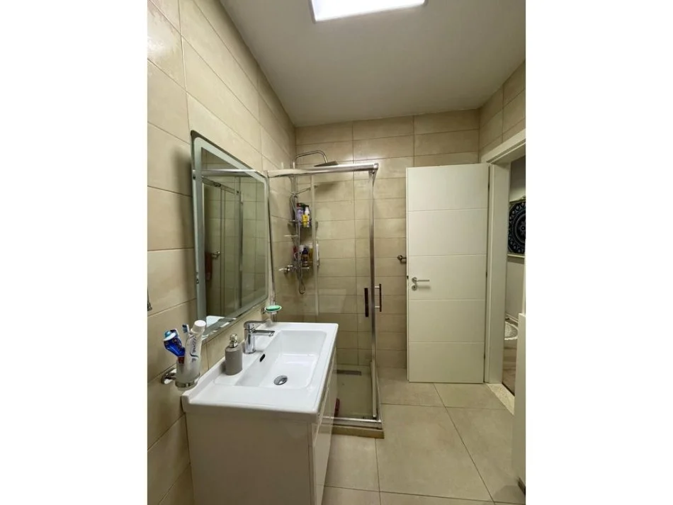 Tirane, jepet me qera apartament 2+1 Kati 7, 77 m² 750 € (Don Bosko)