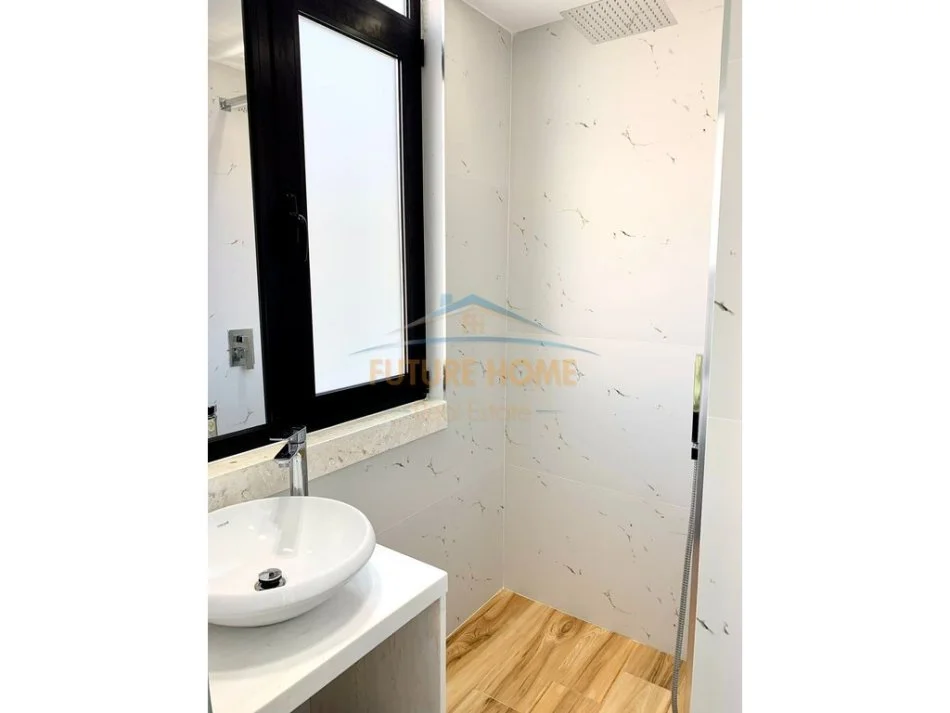 Tirane, shitet apartament 1+1 Kati 4, 43 m² 143.000 € (RRUGA MINE PEZA)