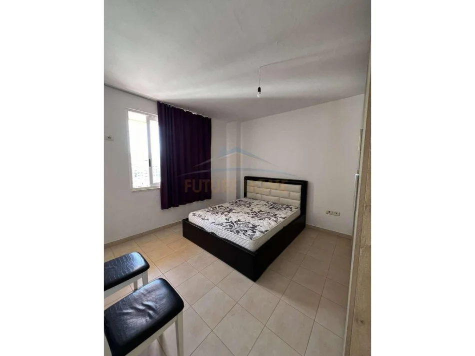 Tirane, shitet apartament 1+1 Kati 8, 73 m² 90.000 € (Unaza e Re)